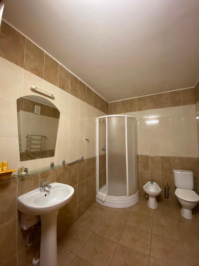 Obolon 3*